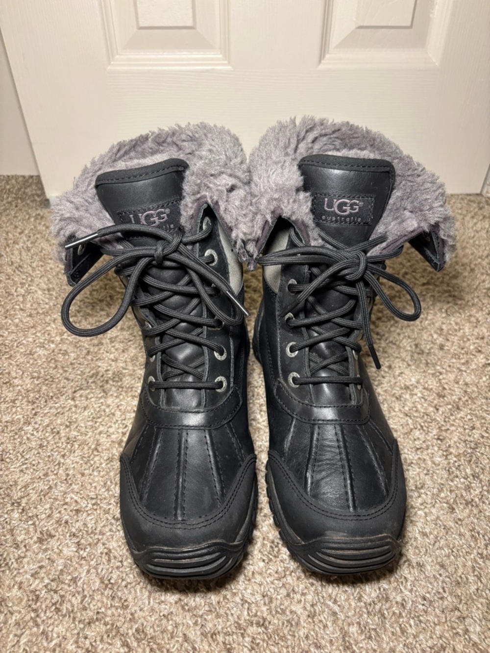 UGG Adirondack II Black Leather Lace-Up Boots with Gray Shearling Cuff